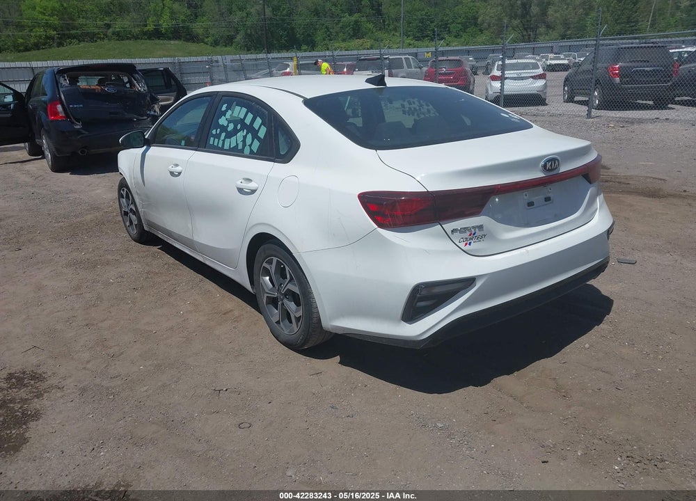 2020 KIA FORTE VIN: 3KPF24AD3LE240457
