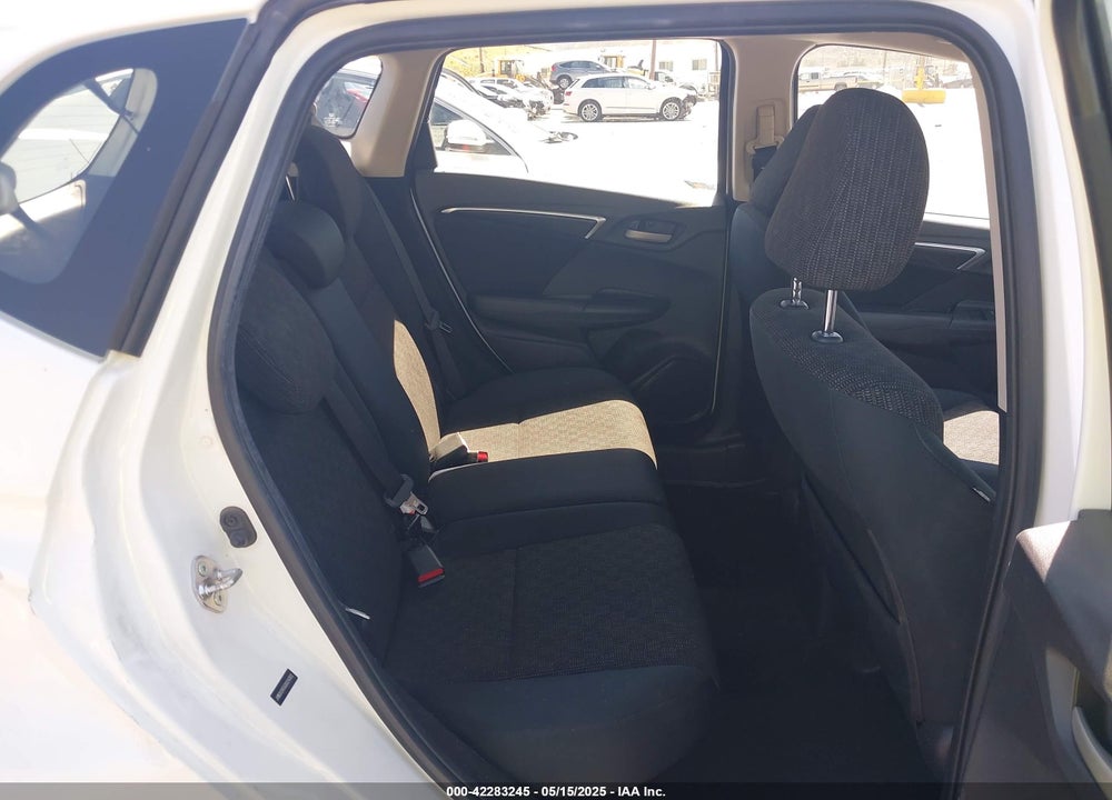 2016 HONDA FIT VIN: JHMGK5H55GX024302