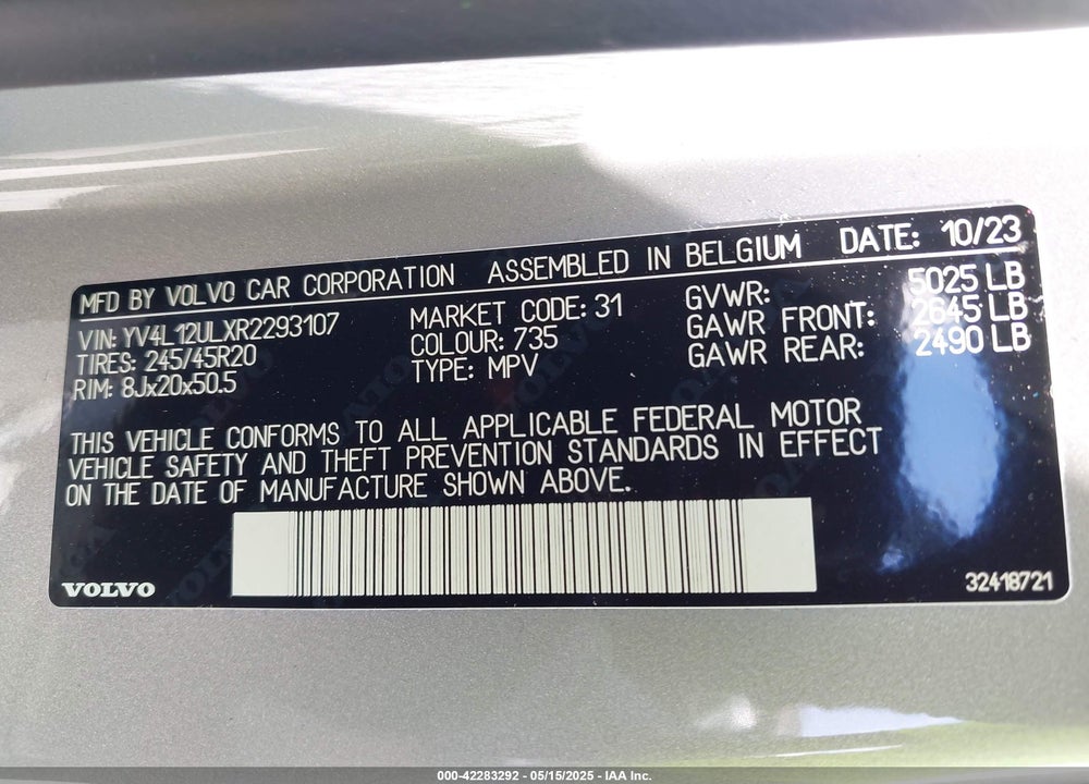 2024 VOLVO XC40 B5 PLUS DARK THEME VIN: YV4L12ULXR2293107