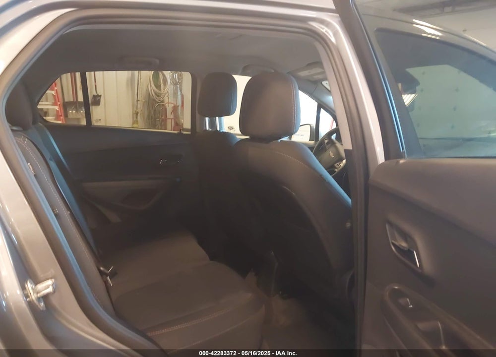 2020 CHEVROLET TRAX VIN: 3GNCJKSB5LL158577