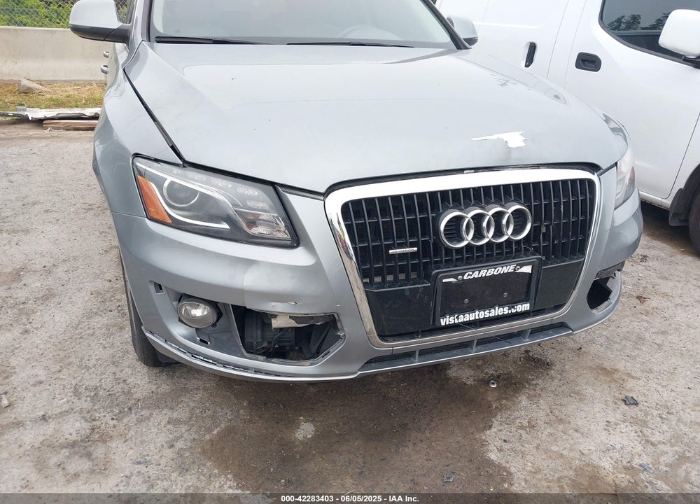 2010 AUDI Q5 3.2 PREMIUM VIN: WA1LKAFP1AA064359