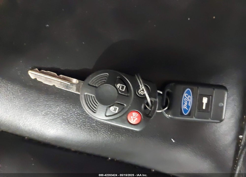 2009 FORD ESCAPE LIMITED VIN: 1FMCU94GX9KB01556