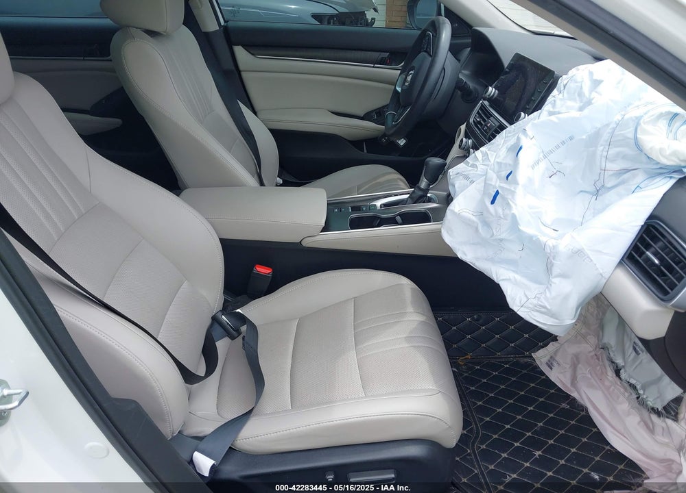 2021 HONDA ACCORD VIN: 1HGCV1F56MA103884
