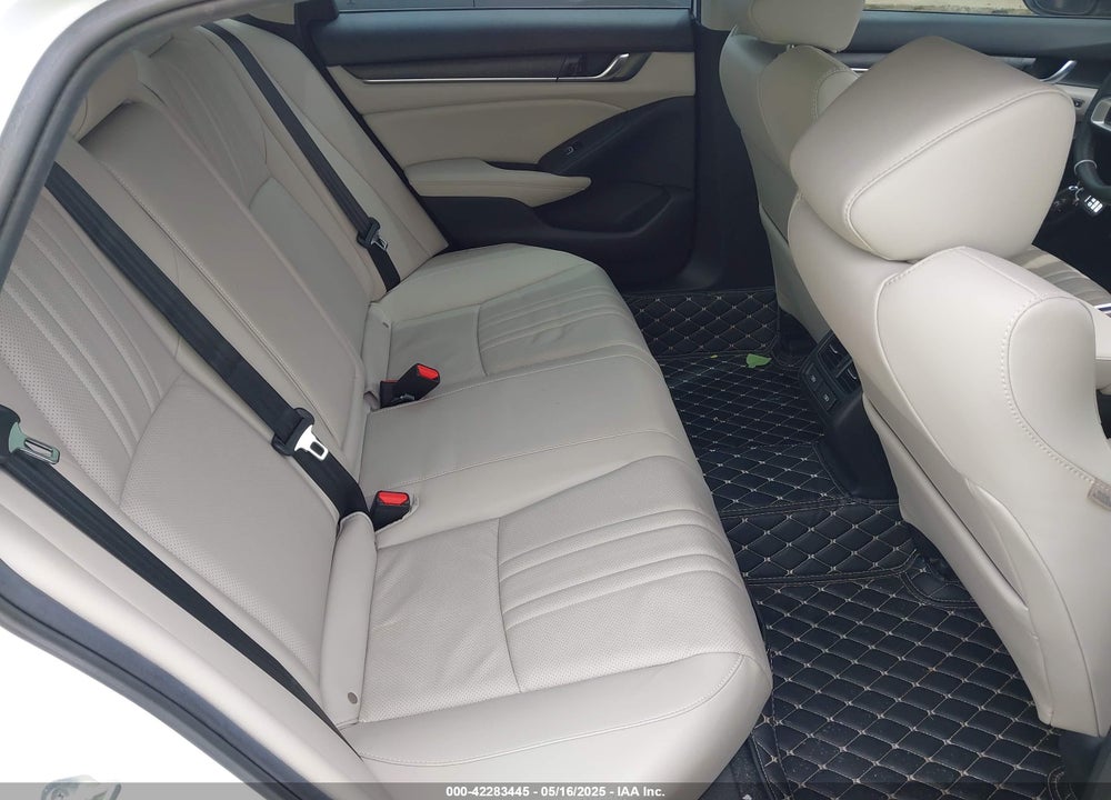 2021 HONDA ACCORD VIN: 1HGCV1F56MA103884