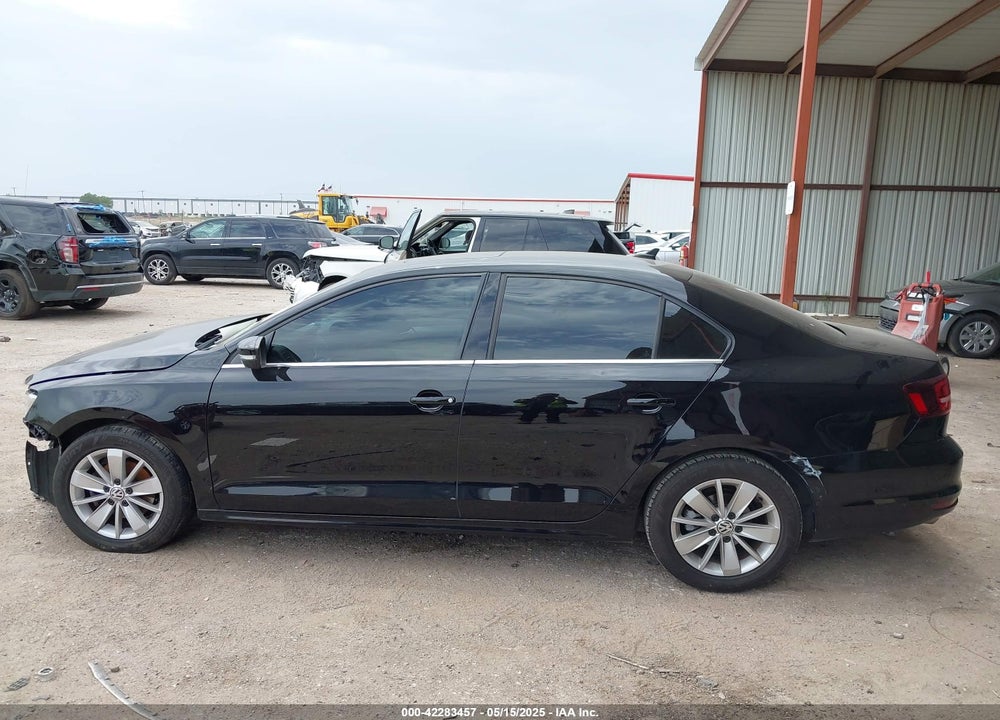 2016 VOLKSWAGEN JETTA VIN: 3VWD67AJ5GM310522
