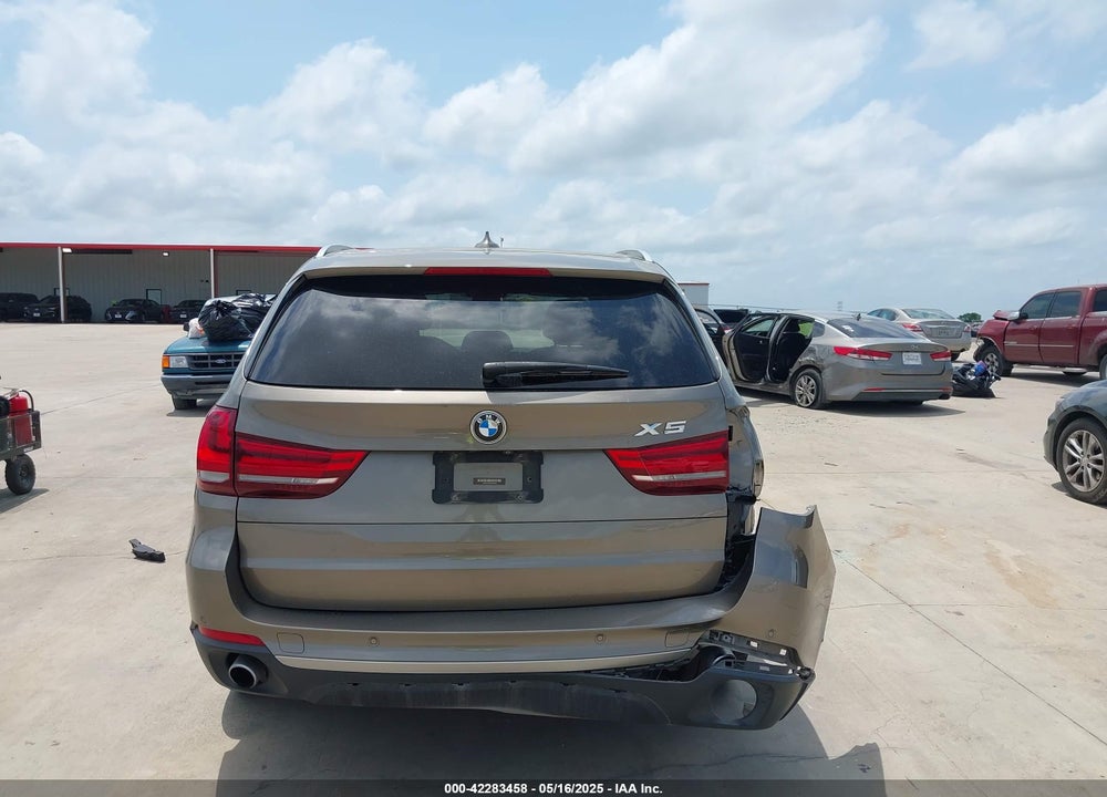 2017 BMW X5 VIN: 5UXKR2C54H0U20033