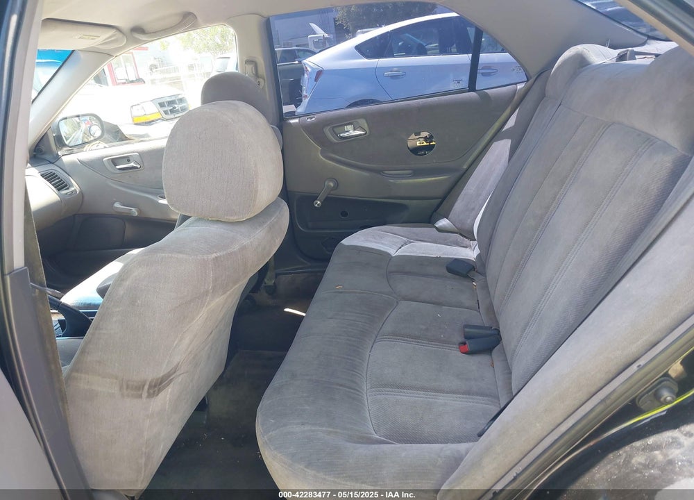 1999 HONDA ACCORD DX VIN: 1HGCF8645XA110939
