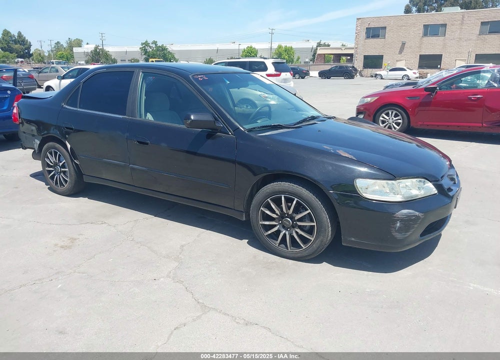 1999 HONDA ACCORD DX VIN: 1HGCF8645XA110939