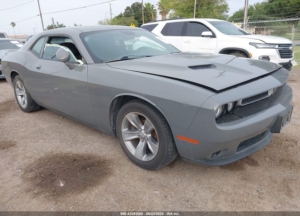 2019 DODGE CHALLENGER SXT VIN: 2C3CDZAG6KH525004