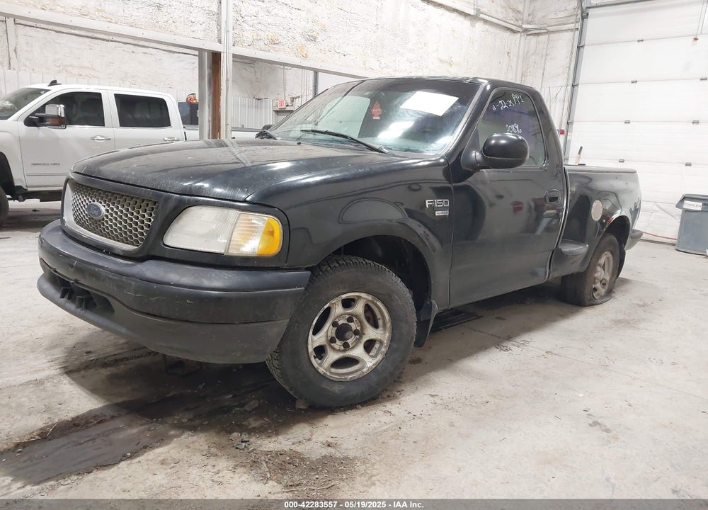 2001 FORD F-150 XL/XLT VIN: 2FTRF07W01CA32084