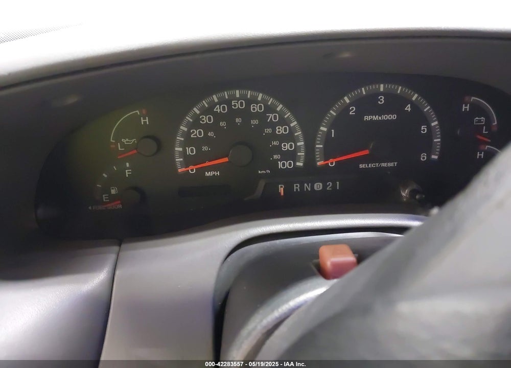 2001 FORD F-150 XL/XLT VIN: 2FTRF07W01CA32084