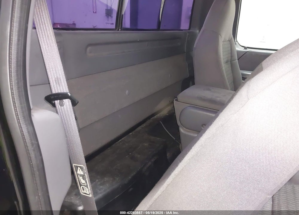 2001 FORD F-150 XL/XLT VIN: 2FTRF07W01CA32084