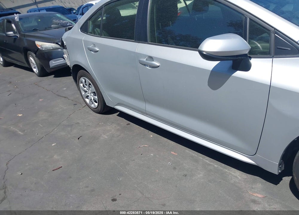 2024 TOYOTA COROLLA VIN: JTDBCMFE8R3054457
