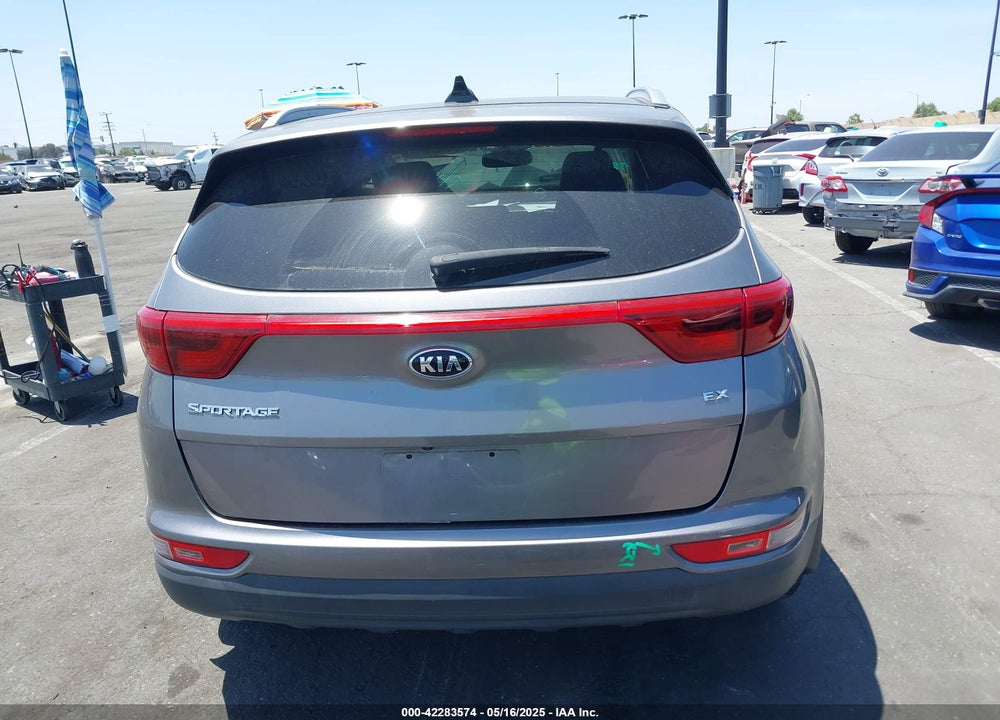 2017 KIA SPORTAGE VIN: KNDPN3AC8H7186240