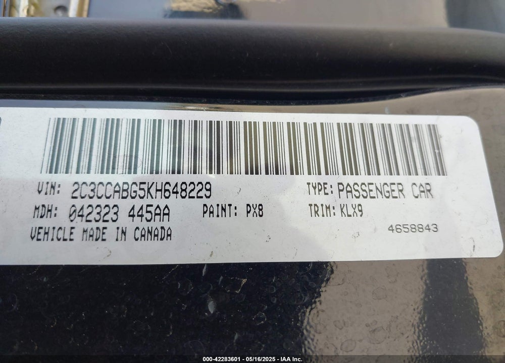 2019 CHRYSLER 300 VIN: 2C3CCABG5KH648229
