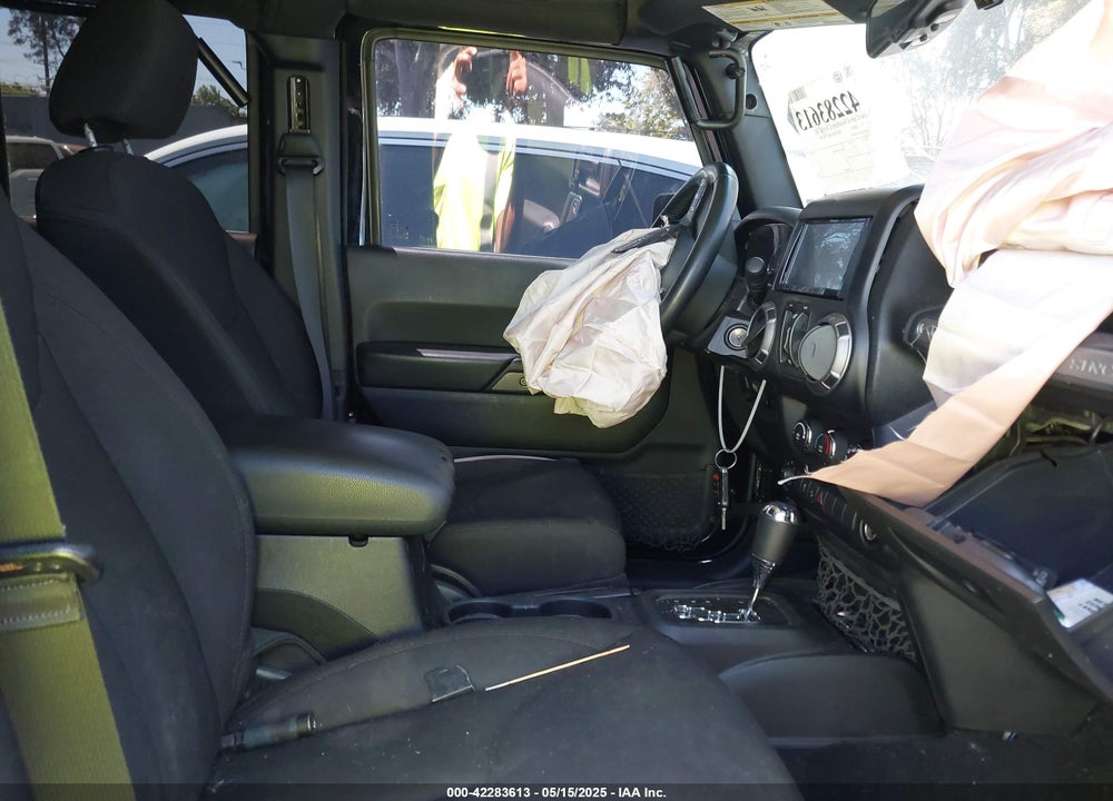2015 JEEP WRANGLER UNLIMITED VIN: 1C4HJWDG7FL544447