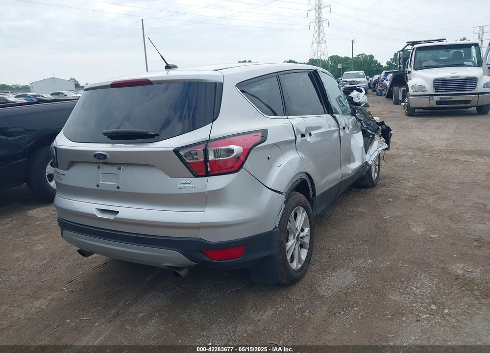 2017 FORD ESCAPE VIN: 1FMCU0GD2HUB76901