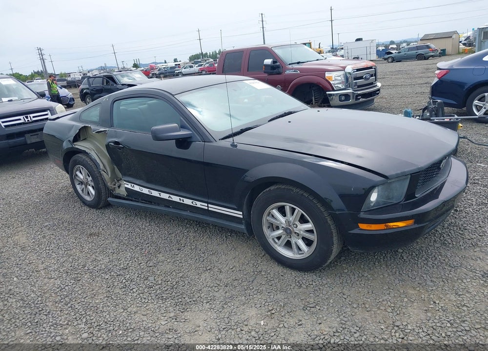 2007 FORD MUSTANG V6 DELUXE/V6 PREMIUM VIN: 1ZVFT80N675258576