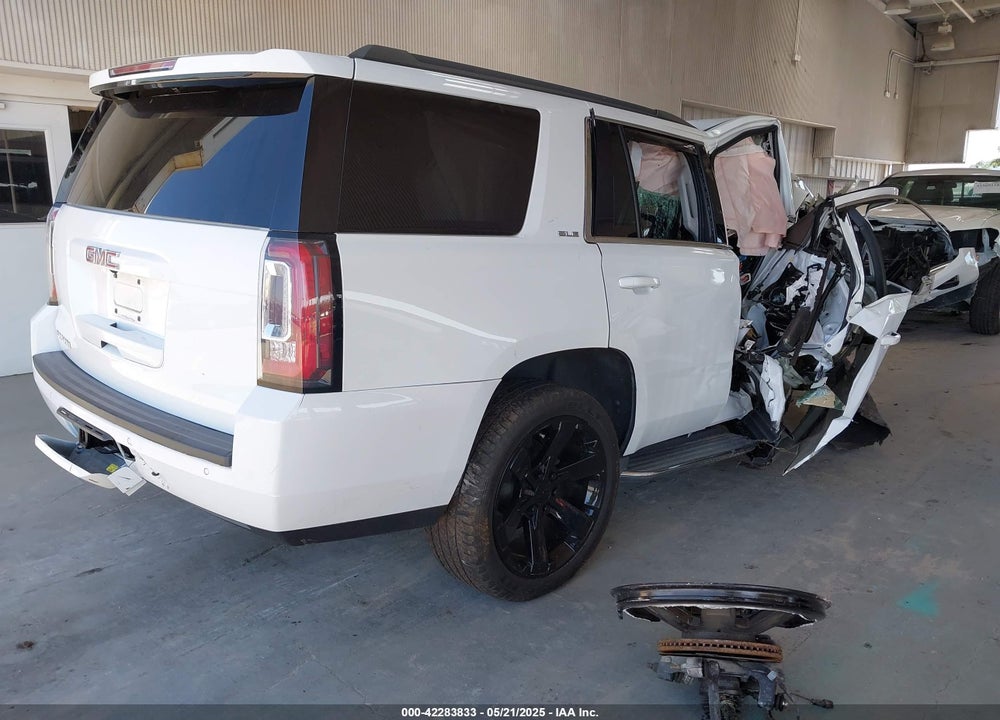 2018 GMC YUKON VIN: 1GKS2AKC1JR115529
