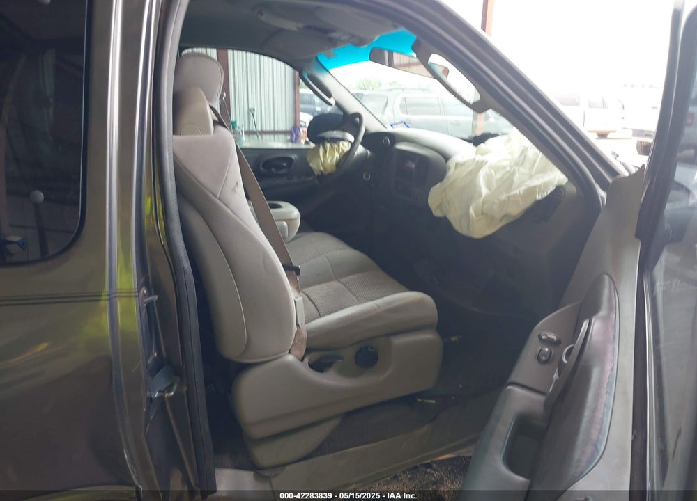 2002 FORD F-150 XL/XLT VIN: 1FTRX17242NB82159