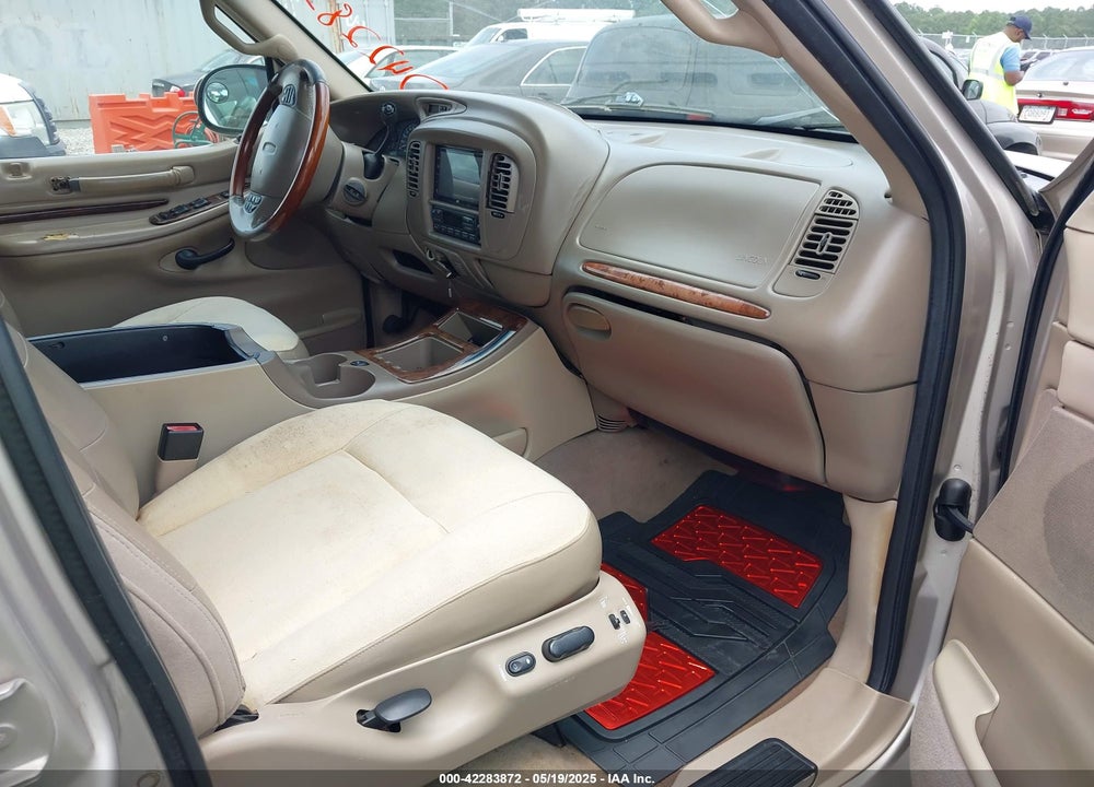 2001 LINCOLN NAVIGATOR VIN: 5LMEU27R41LJ12030