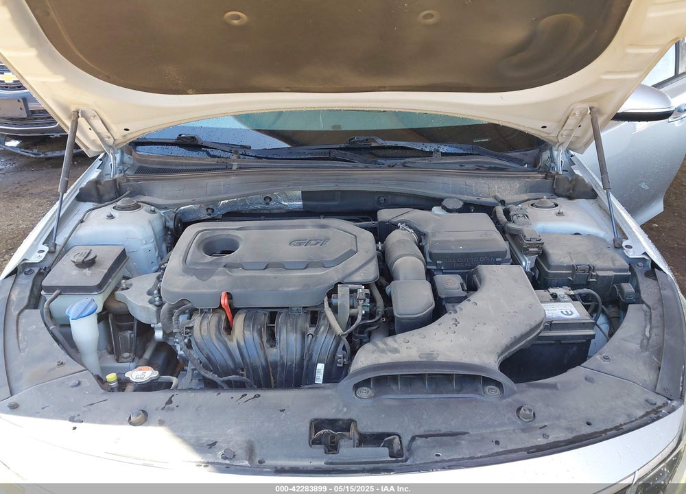 2016 KIA OPTIMA VIN: 5XXGU4L33GG057043