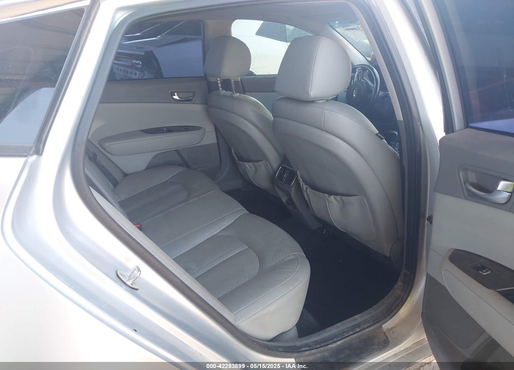 2016 KIA OPTIMA VIN: 5XXGU4L33GG057043