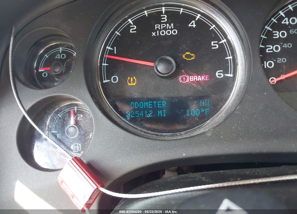 2010 CHEVROLET TAHOE LTZ VIN: 1GNUKCE07AR183648