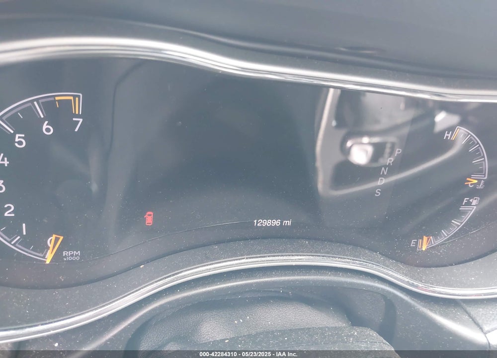 2015 JEEP GRAND CHEROKEE VIN: 1C4RJFAG5FC224665