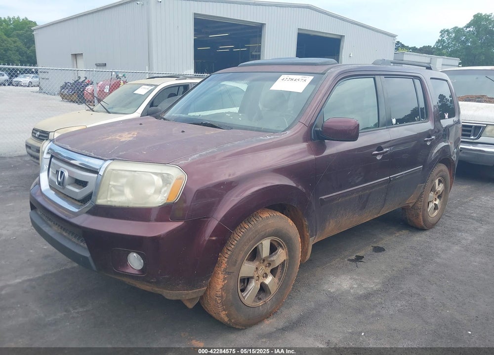 2011 HONDA PILOT VIN: 5FNYF4H71BB006081