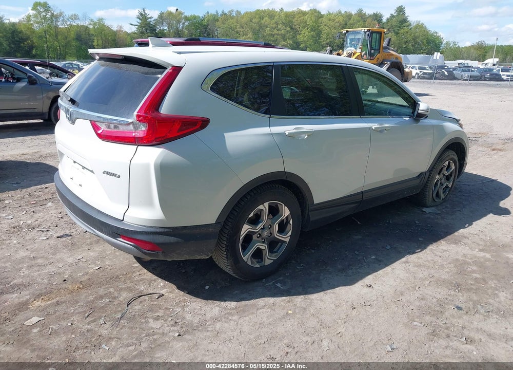 2019 HONDA CR-V VIN: 2HKRW2H56KH666061