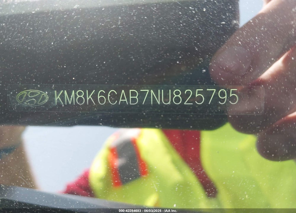 2022 HYUNDAI KONA SEL VIN: KM8K6CAB7NU825795