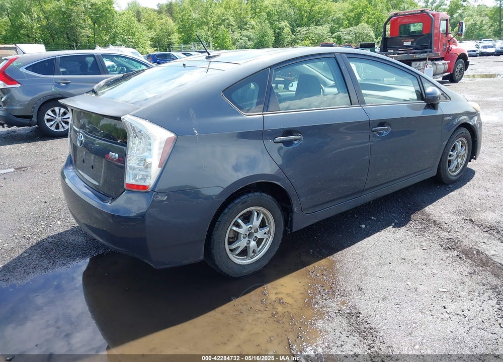 2010 TOYOTA PRIUS VIN: JTDKN3DU9A0099072