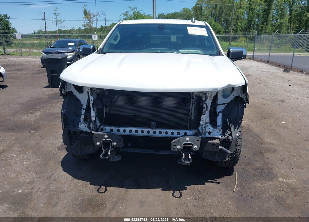 2019 CHEVROLET SILVERADO 1500 LT VIN: 1GCUYDED4KZ318148