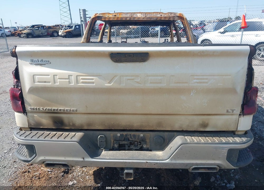 2021 CHEVROLET SILVERADO 1500 4WD SHORT BED LT VIN: 3GCUYDED9MG172722
