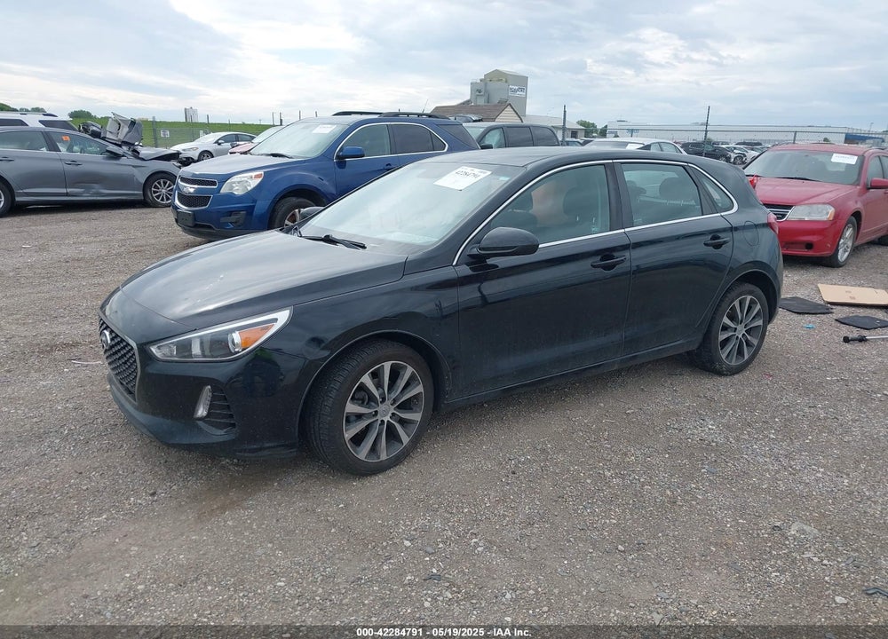 2019 HYUNDAI ELANTRA GT VIN: KMHH35LE9KU109353