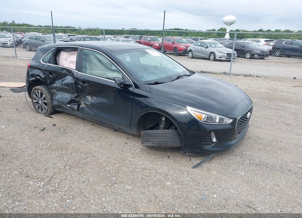 2019 HYUNDAI ELANTRA GT VIN: KMHH35LE9KU109353