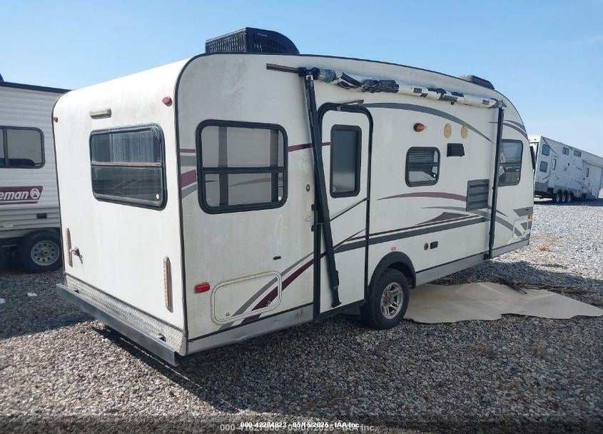 2013 GULFSTREAM VISA 19RSD VIN: 1NL1DTH21D1029453