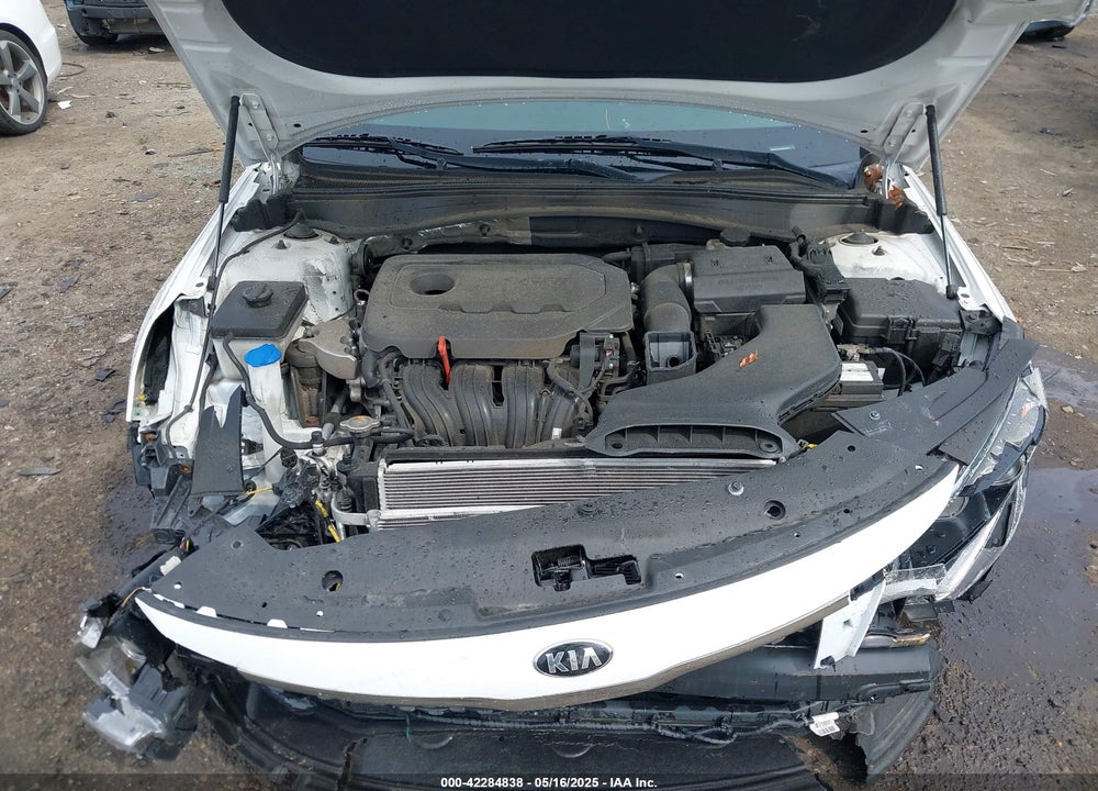 2018 KIA OPTIMA VIN: 5XXGT4L36JG233495