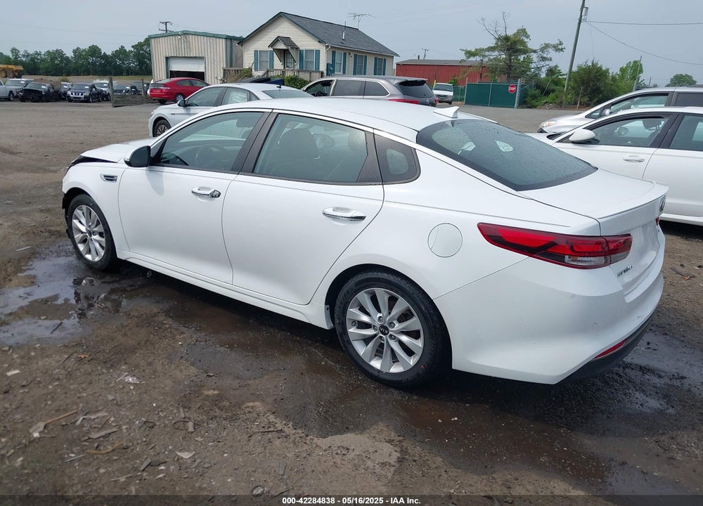 2018 KIA OPTIMA VIN: 5XXGT4L36JG233495