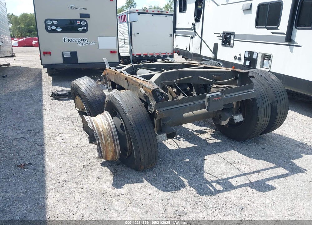 2012 UTILITY TRAILER MFG REEFER SEMI TRAILER VIN: 1UYVS2531CU220535