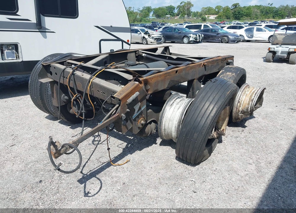 2012 UTILITY TRAILER MFG REEFER SEMI TRAILER VIN: 1UYVS2531CU220535