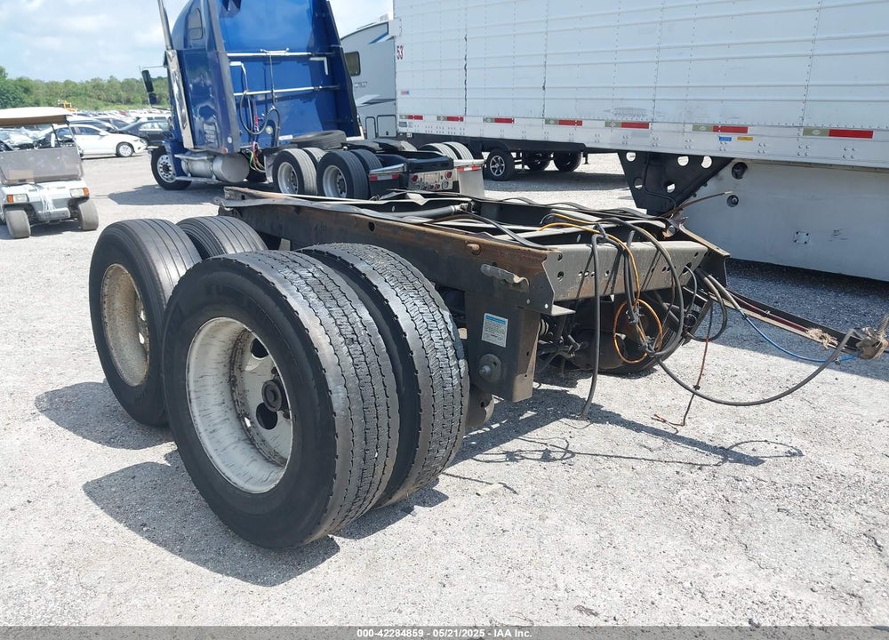 2012 UTILITY TRAILER MFG REEFER SEMI TRAILER VIN: 1UYVS2531CU220535