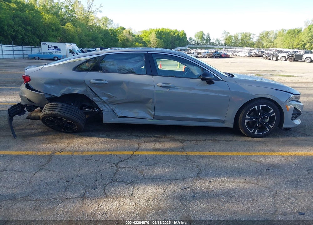 2021 KIA K5 VIN: 5XXG64J22MG062993