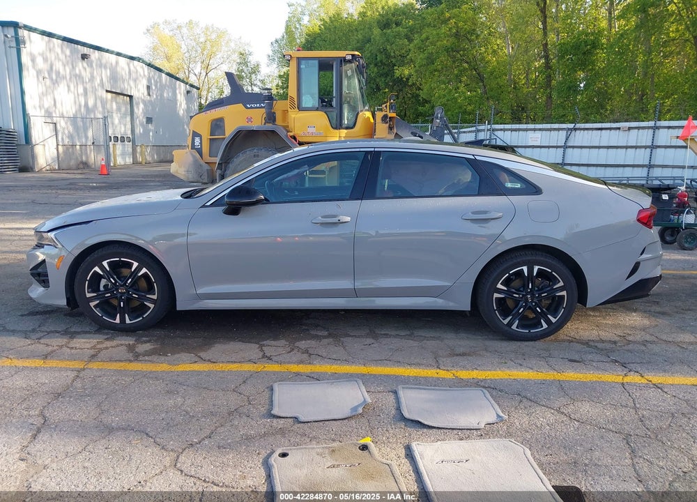 2021 KIA K5 VIN: 5XXG64J22MG062993