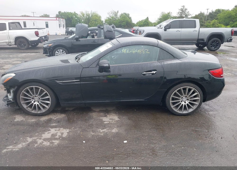 2017 MERCEDES-BENZ SLC 300 VIN: WDDPK3JA4HF128001
