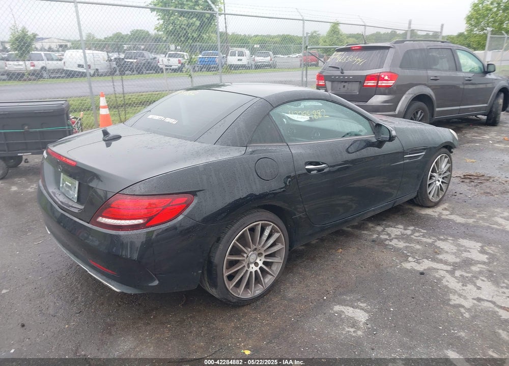 2017 MERCEDES-BENZ SLC 300 VIN: WDDPK3JA4HF128001
