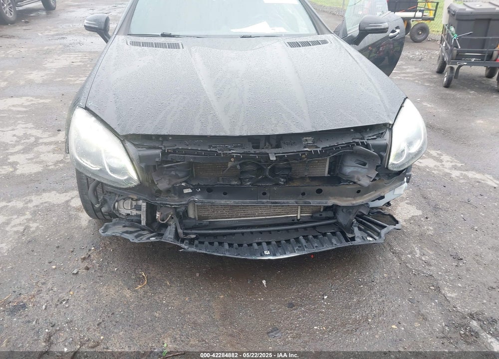2017 MERCEDES-BENZ SLC 300 VIN: WDDPK3JA4HF128001