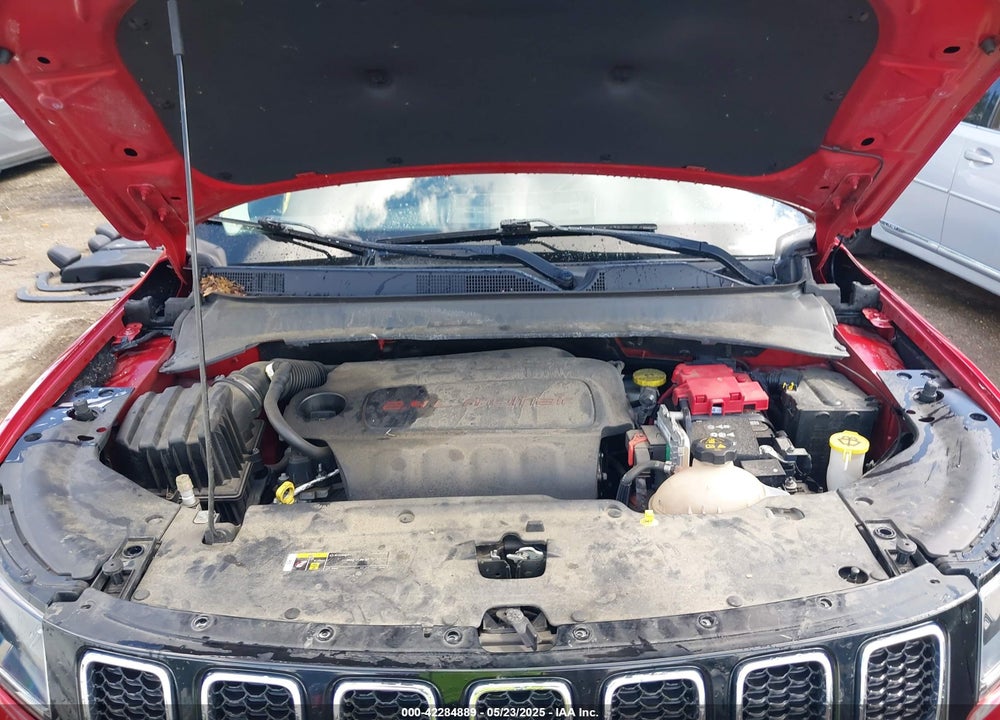 2020 JEEP COMPASS VIN: 3C4NJCBB2LT205894