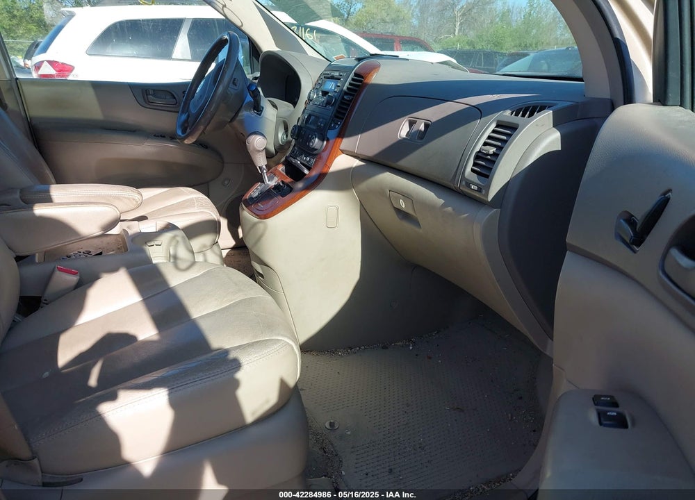 2006 KIA SEDONA VIN: KNDMB233366102363